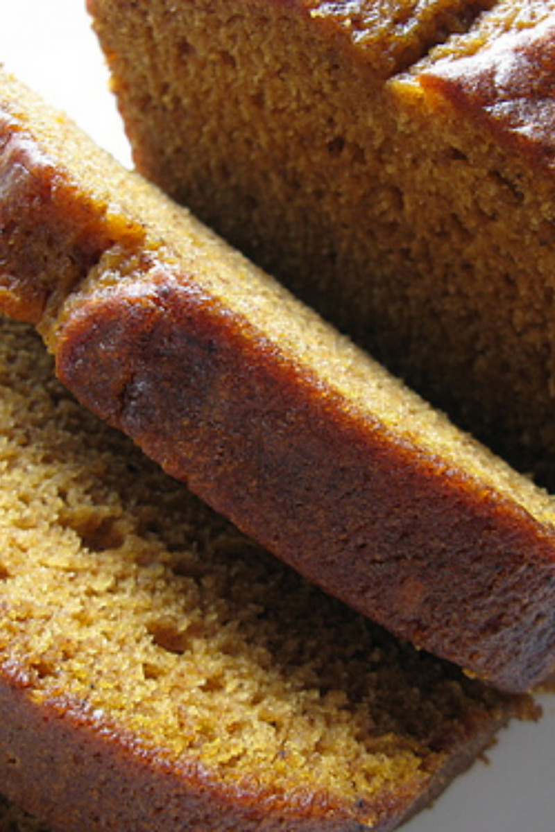 Top view of sliced, prepared pumpkin bread.