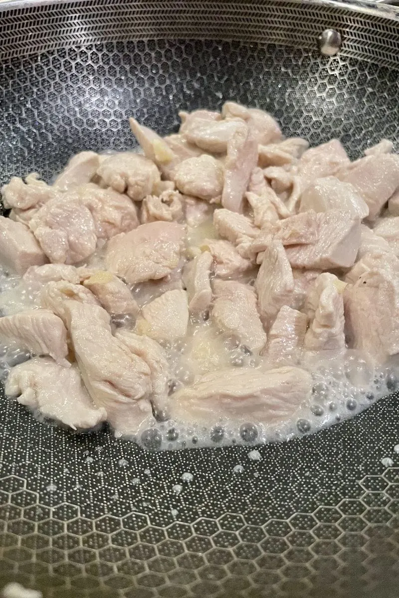 Easy Thai Peanut Chicken Recipe - BlogChef