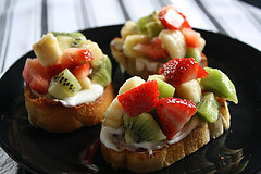 fruit_bruschetta_2