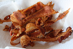 rispy cooked bacon strips for chicken bacon ranch pizza