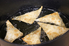 Fried cream cheese wontons with crab filling