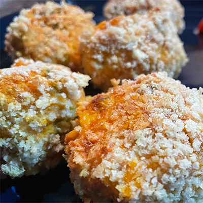 Close up view of buffalo chicken bites.