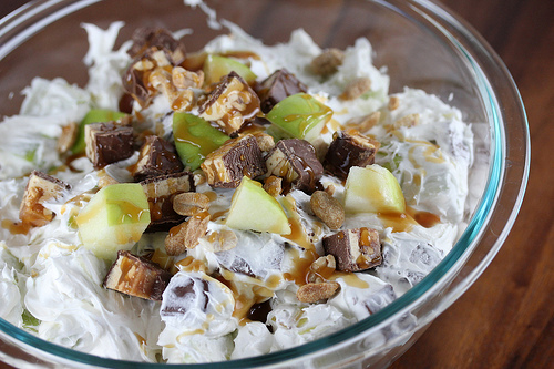 snickers_salad_2
