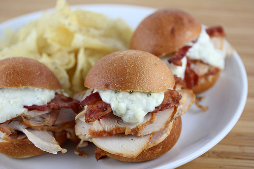 turkey-bacon-sliders-recipe-blogchef