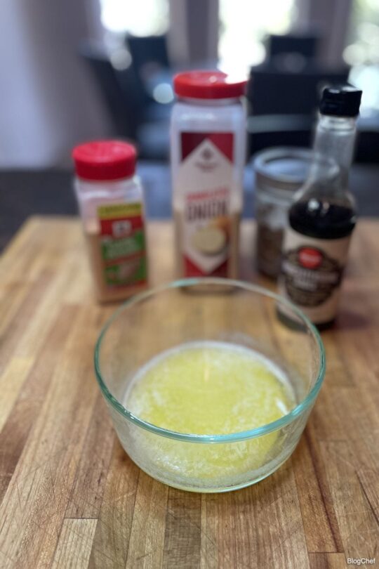 Ingredients for poppy seed sauce.