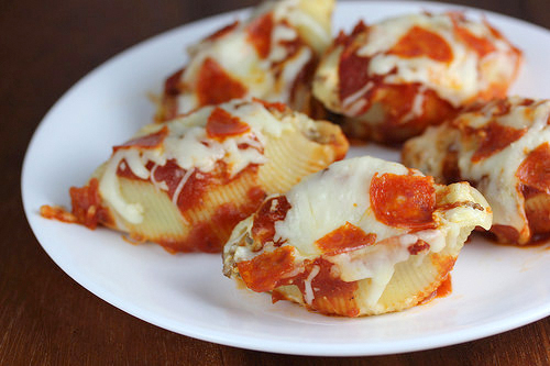 pizza stuffed shells