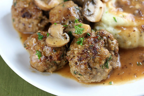Meatballs with Mushroom Gravy