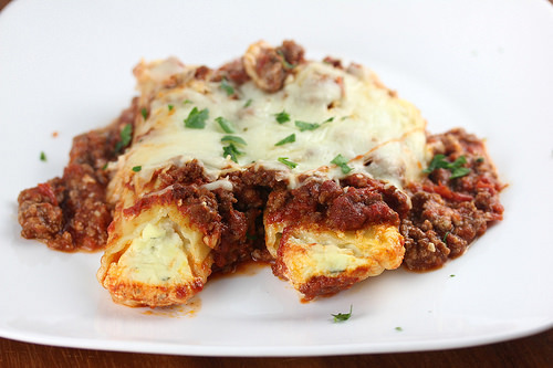 captain Tractor reptiles Manicotti with Meat Sauce Recipe - BlogChef