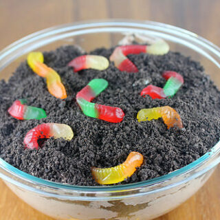 Dirt Cake Recipe - BlogChef