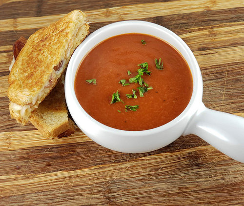 How to Make Tomato Soup