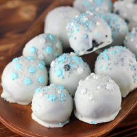 No Bake Oreo Truffles