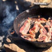 How to Cook Bacon on the Stove