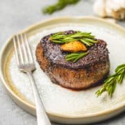 How to Cook a Steak in an Oven without Searing