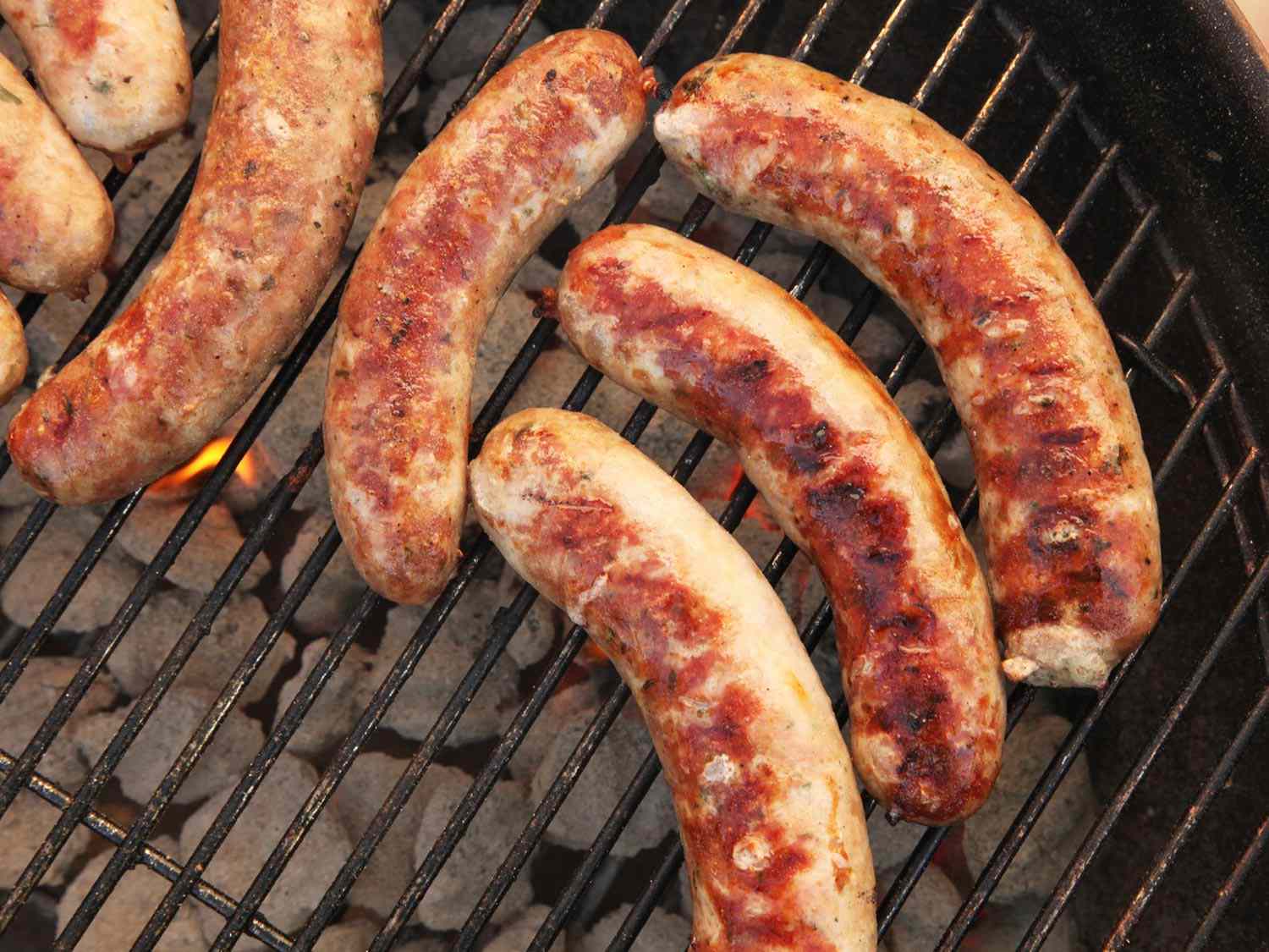 How Long to Cook Sausage on the Grill - BlogChef