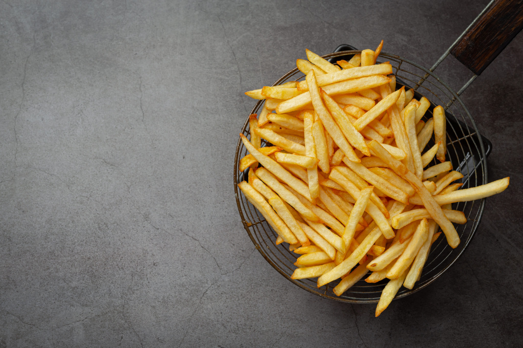 best-french-fry-cutter-you-need-to-make-crispy-french-fries