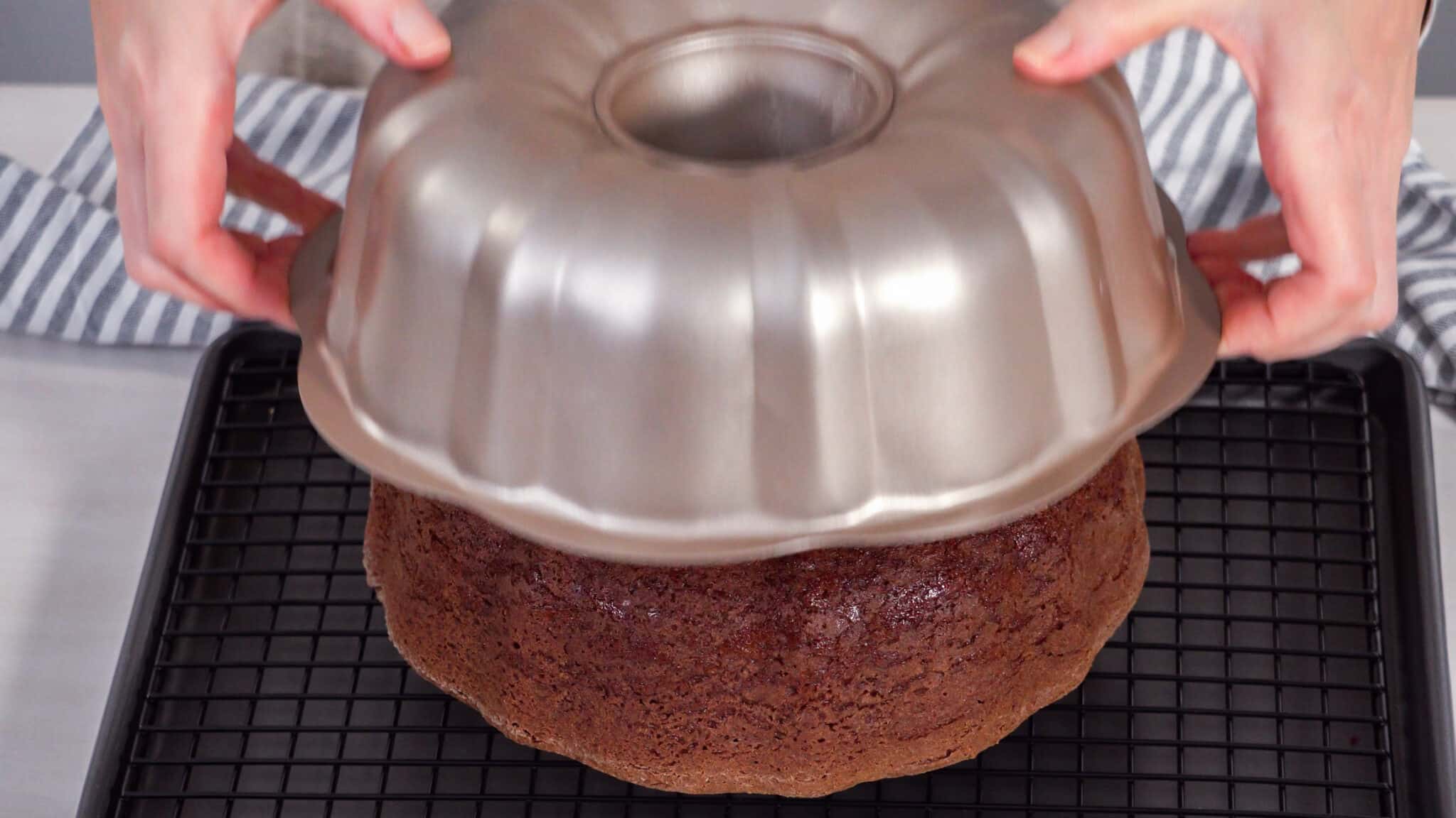 6 Cup Bundt Pan Recipe - BlogChef