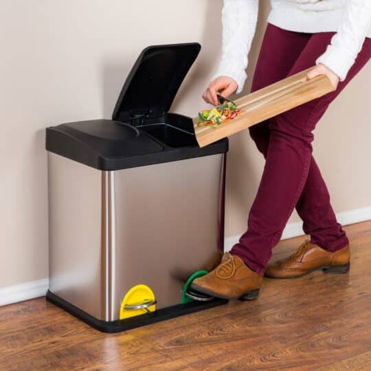 Best Automatic Garbage Can for Kitchen
