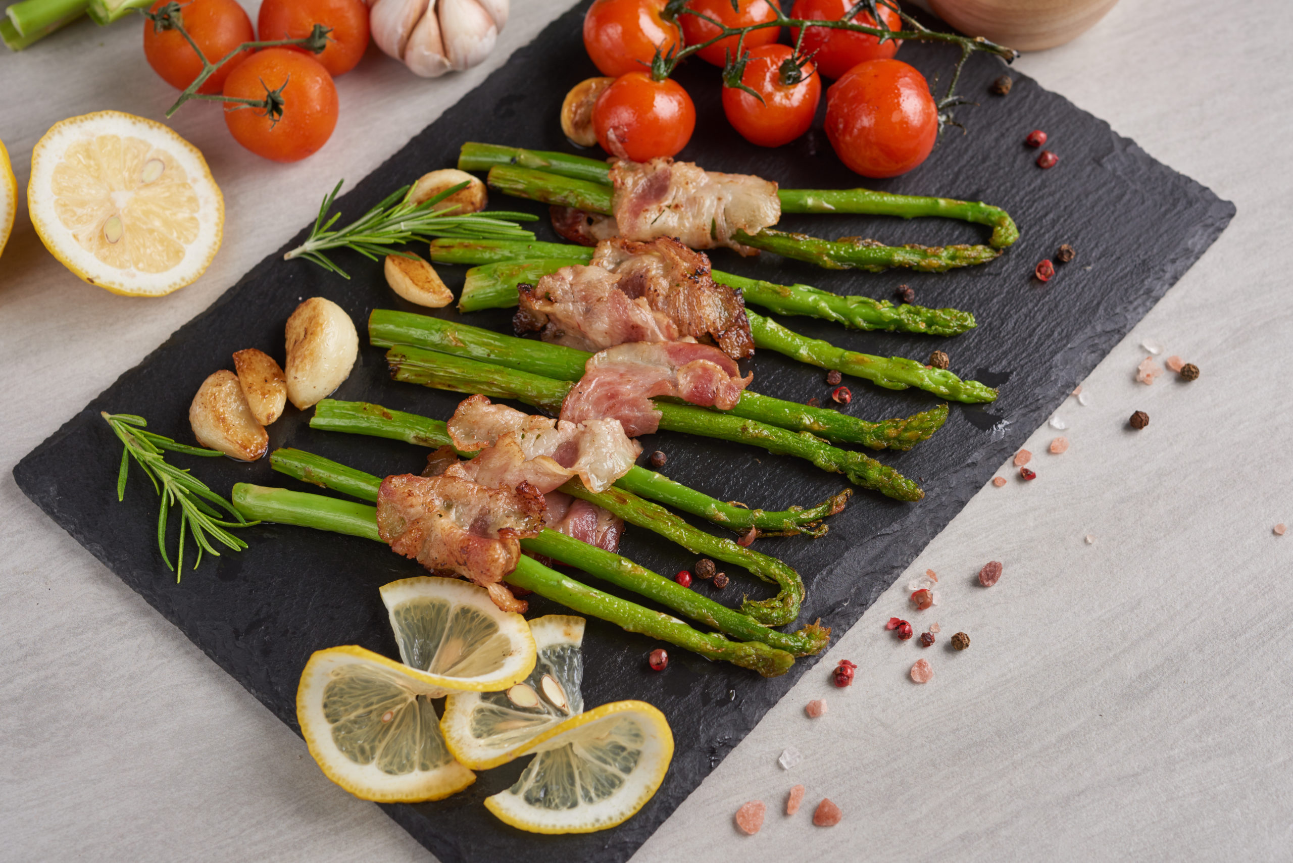 How to Cook Bacon Wrapped Asparagus