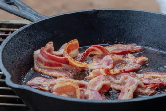 How to Cook Bacon in an Oven like Rachael Ray