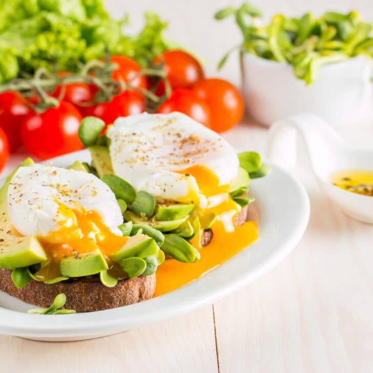 How Long to Cook Poached Eggs (3)