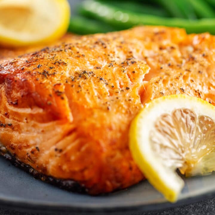 How Long to Cook Salmon on Stove