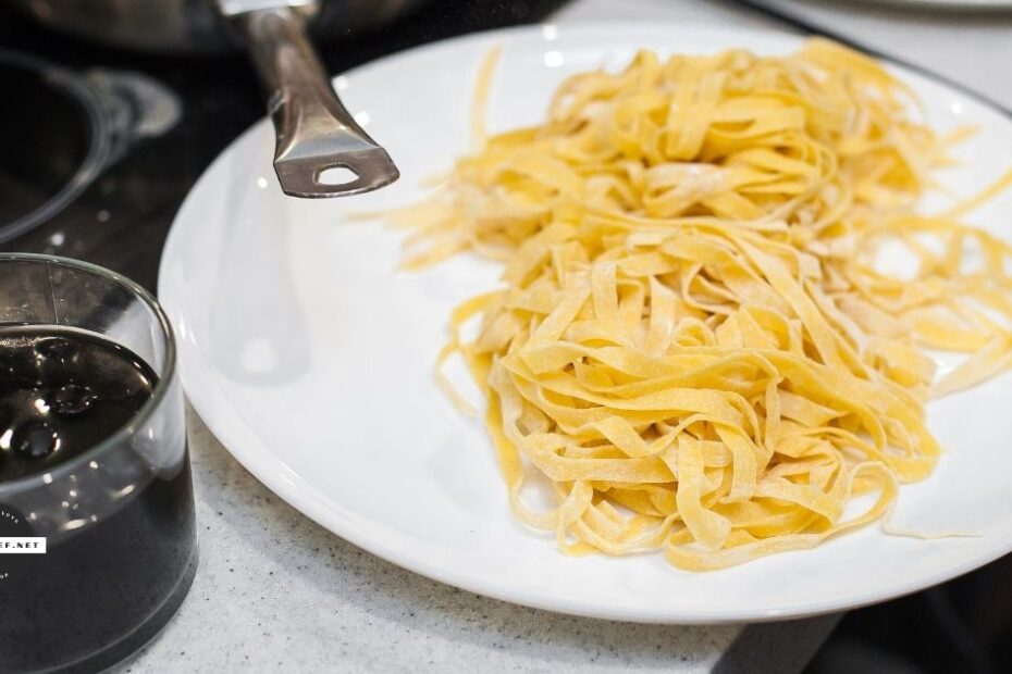 close up of cooked pasta on a plate