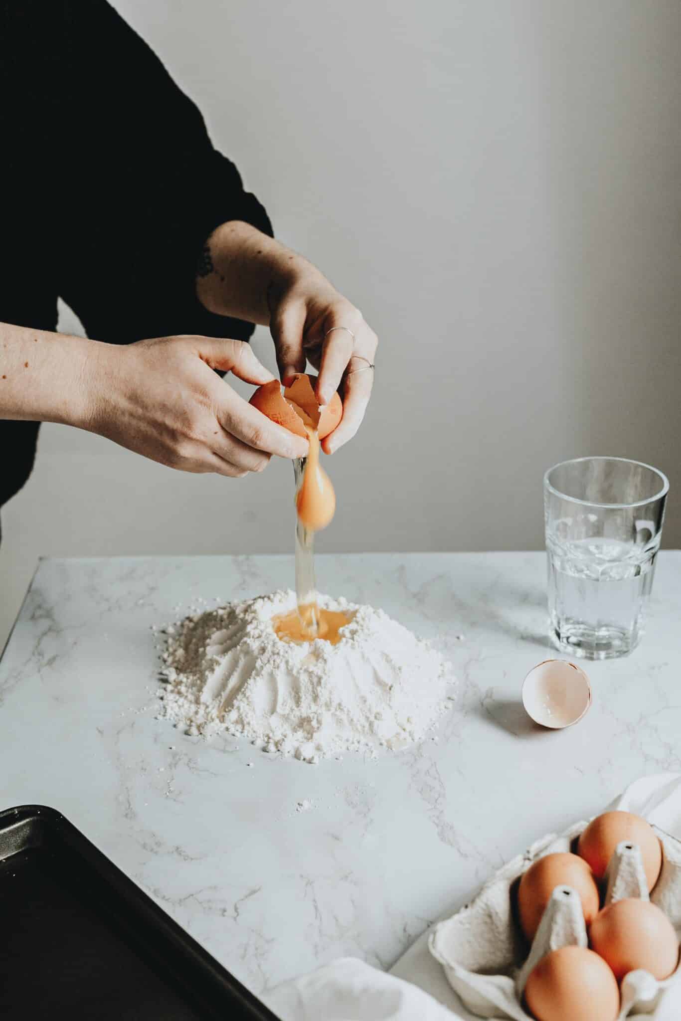 can i use egg whites instead of eggs for baking cookies