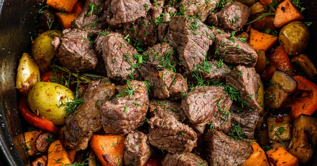 How To Cook a Rump Roast in Oven With Vegetables