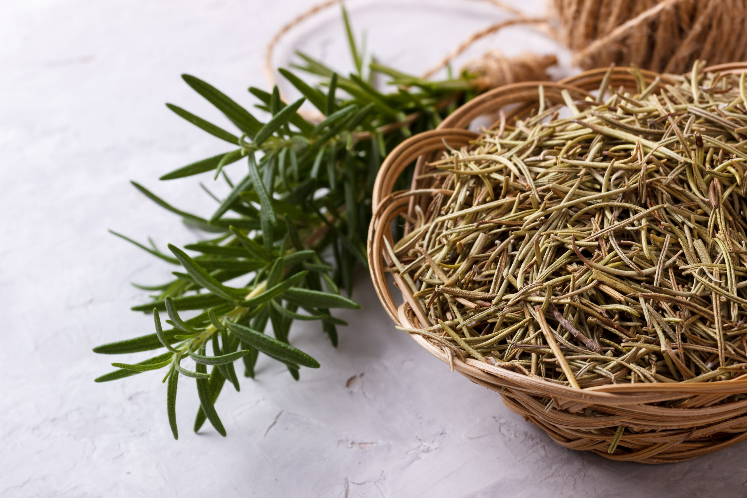 Substituting dried rosemary for fresh