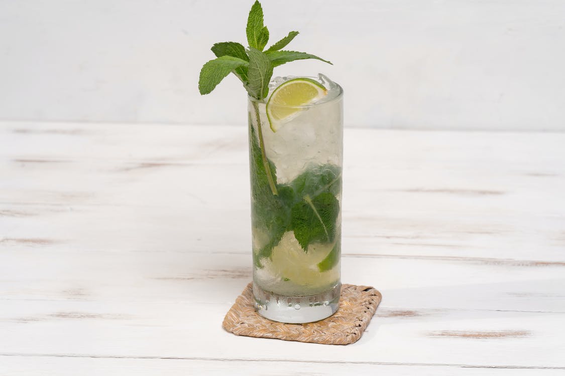What Does Club Soda Taste Like BlogChef