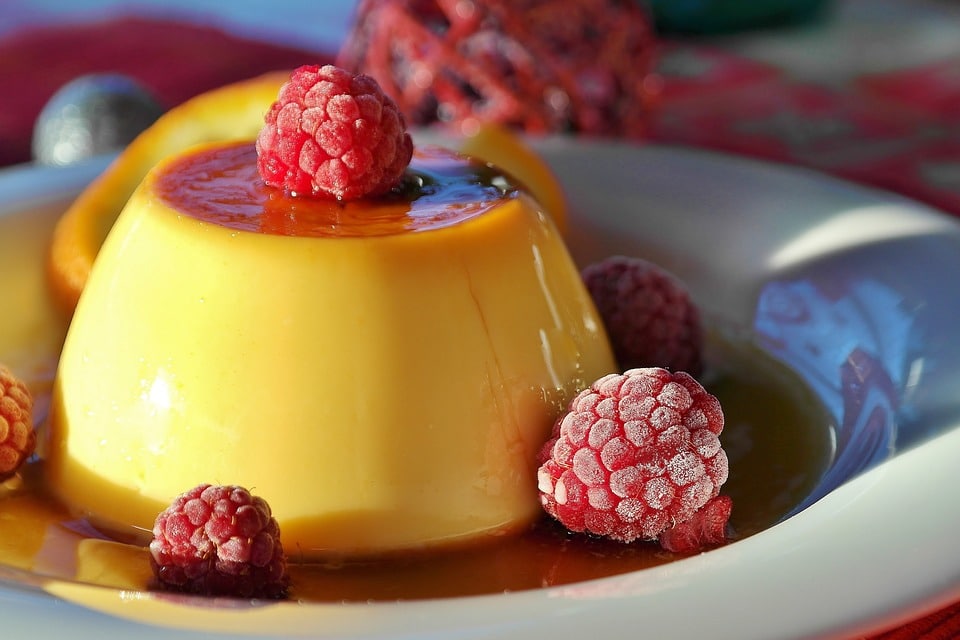 what-does-flan-taste-like-blogchef