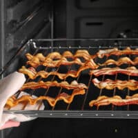 How To Cook Thick-Cut Bacon In The Oven (5)