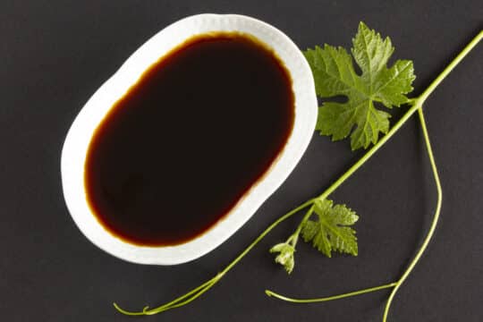 What Does Molasses Taste Like? - BlogChef