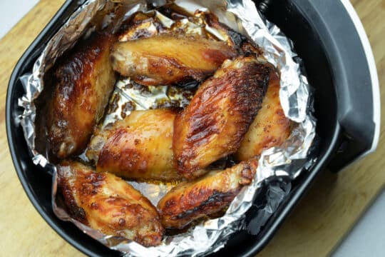 Can You Put Aluminum Foil In The Air Fryer