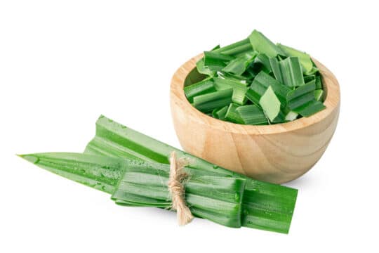 pandan-leaf-substitute