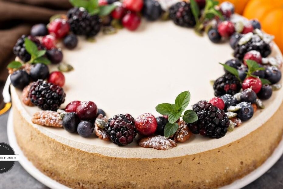 Cheesecake with fruit topping