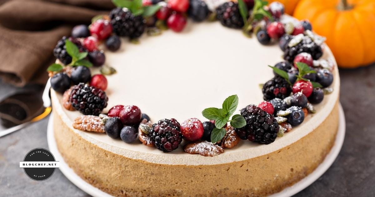 Cheesecake with fruit topping