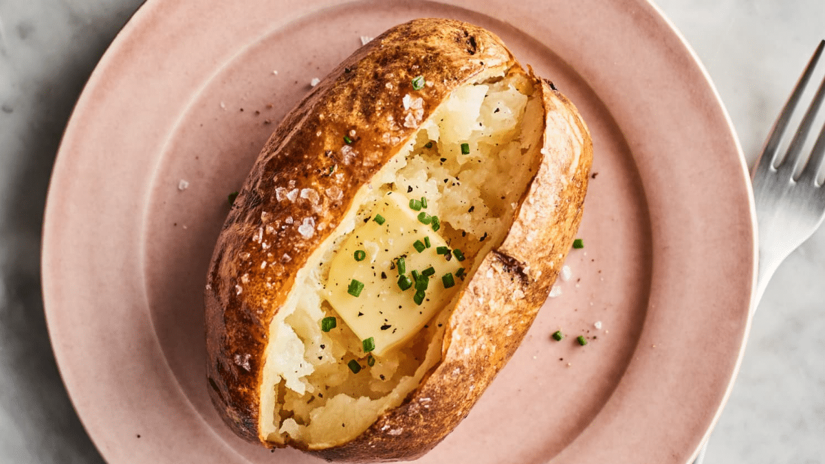 How to Cook a Baked Potato in an Air Fryer