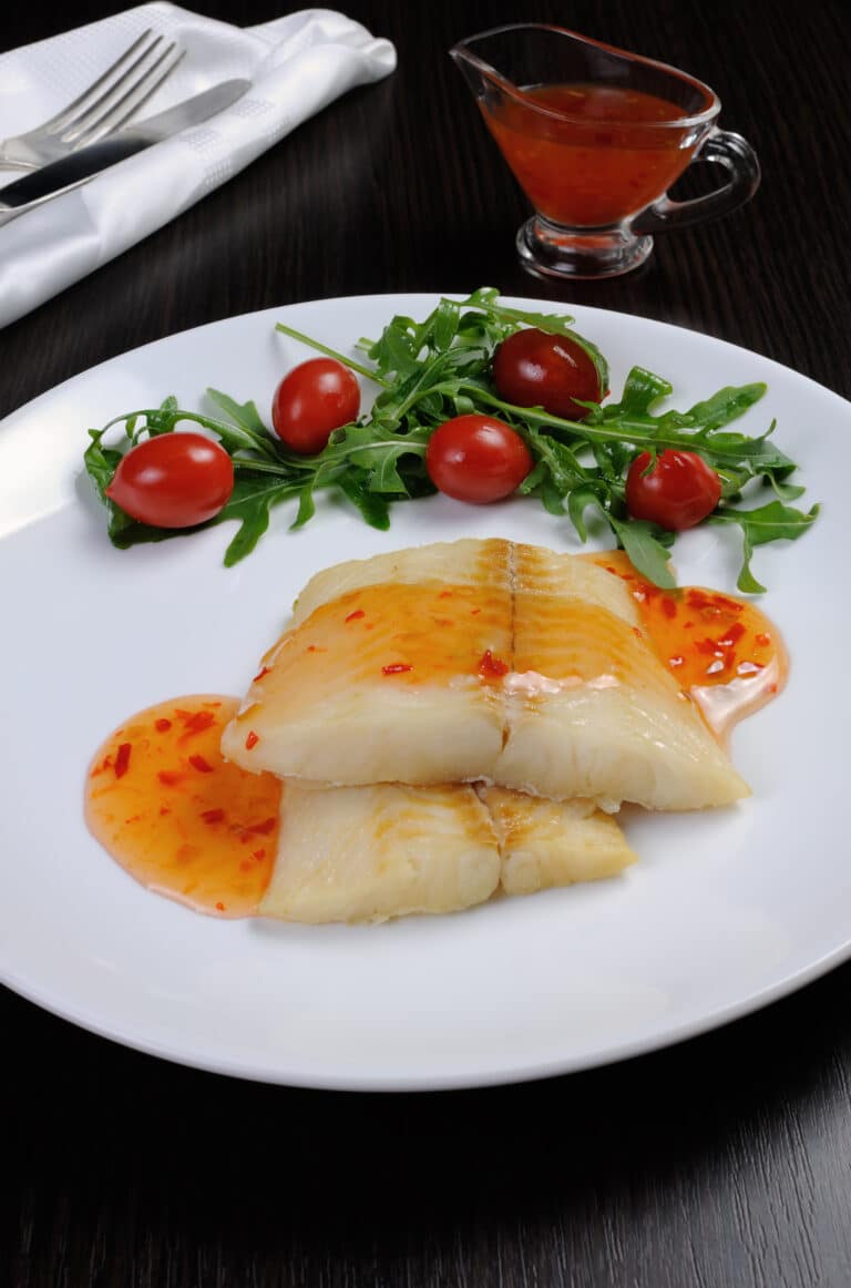 How to Cook Flounder Fillets in a Pan