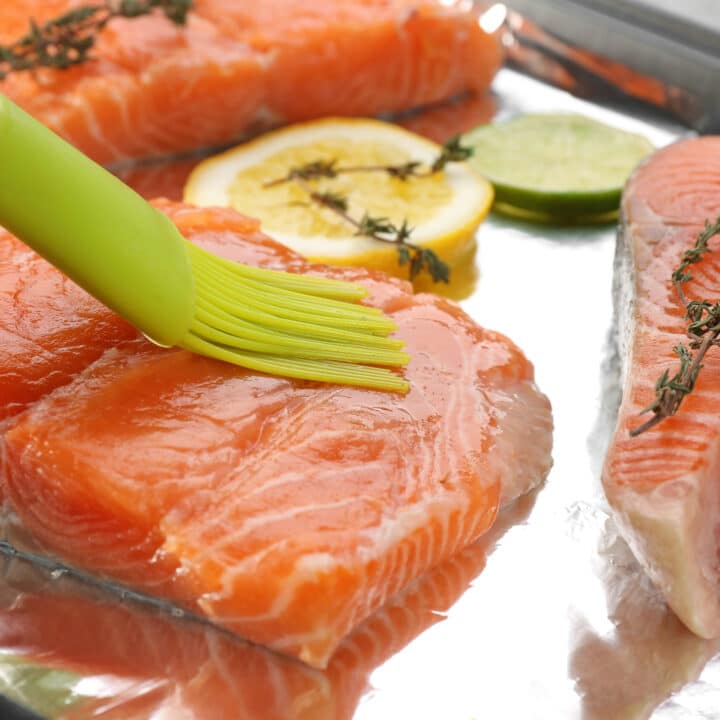 How to Cook Fresh Salmon in Oven