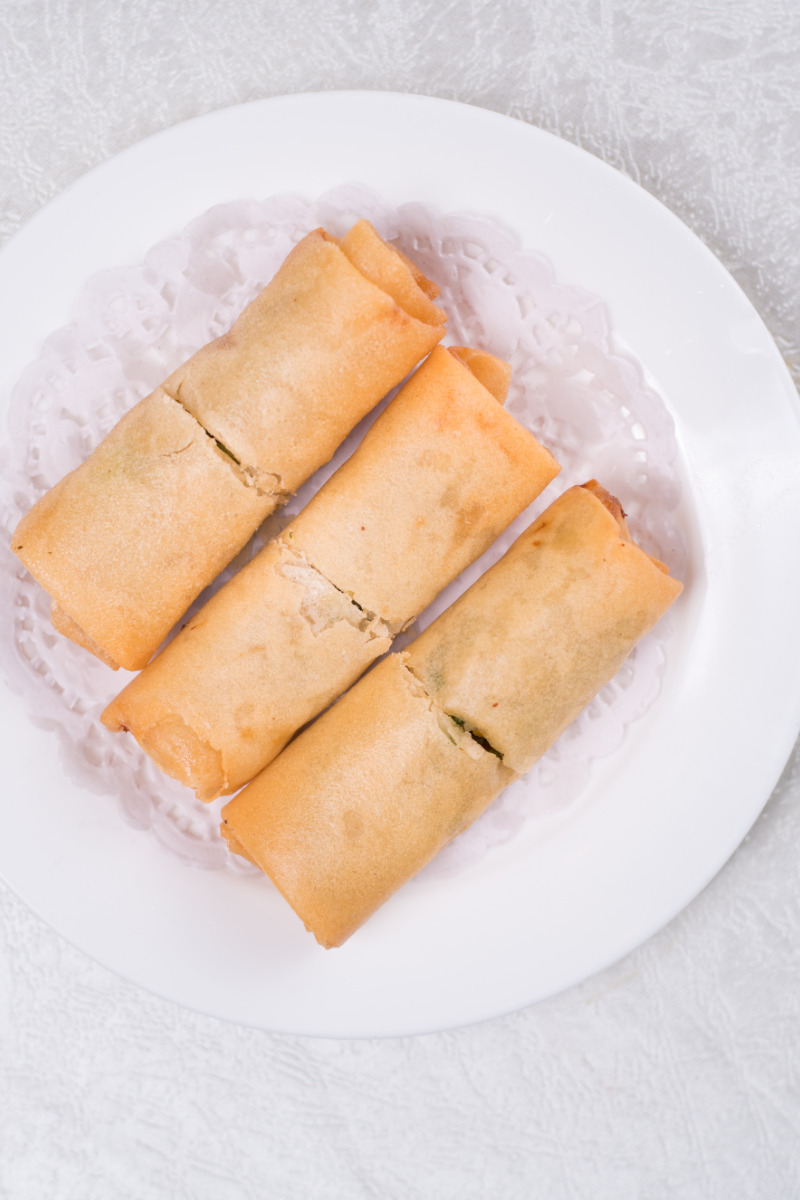How to Cook Frozen Egg Rolls in an Air Fryer BlogChef