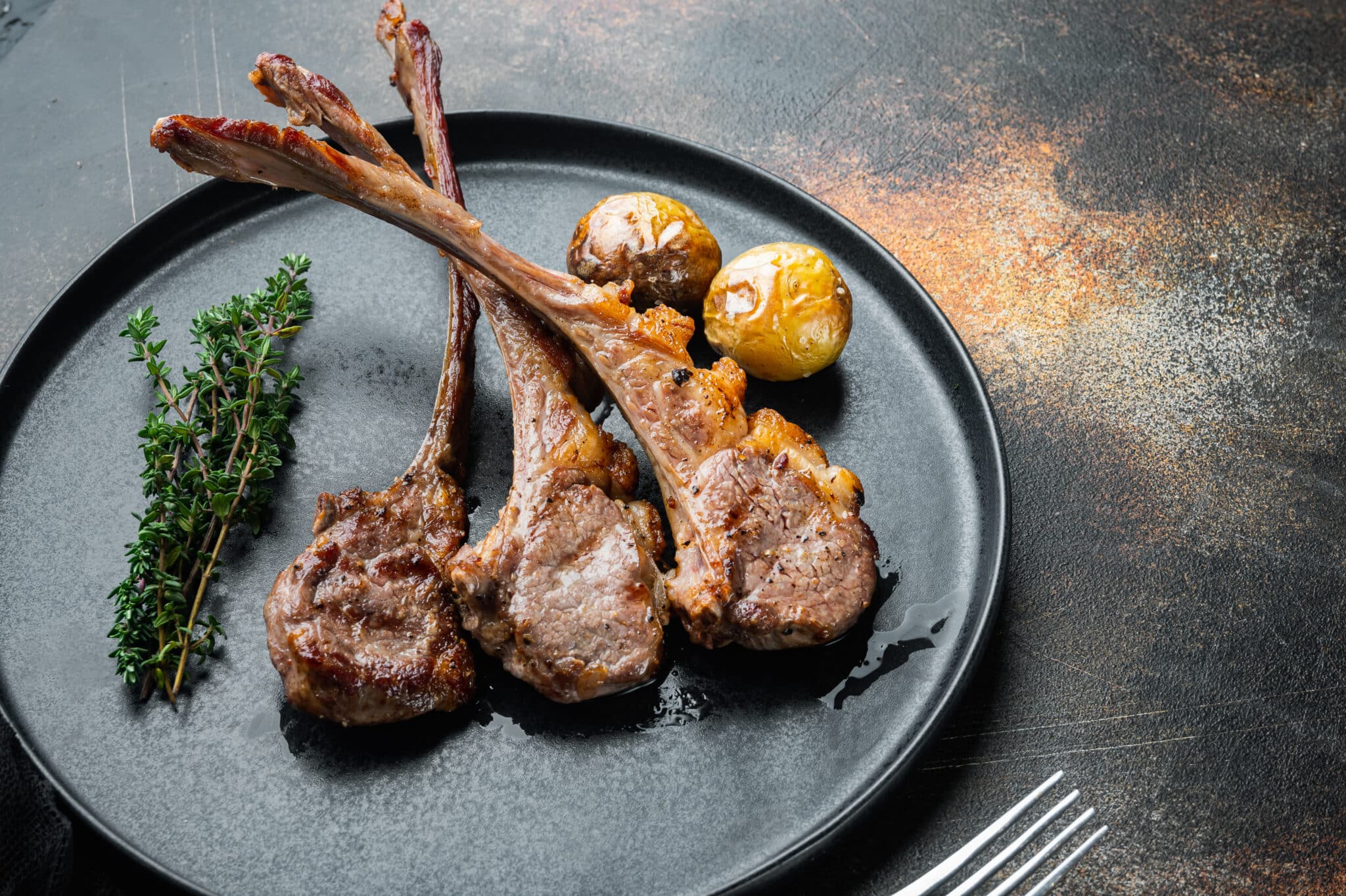 How to Cook Lamb Chops on Stove