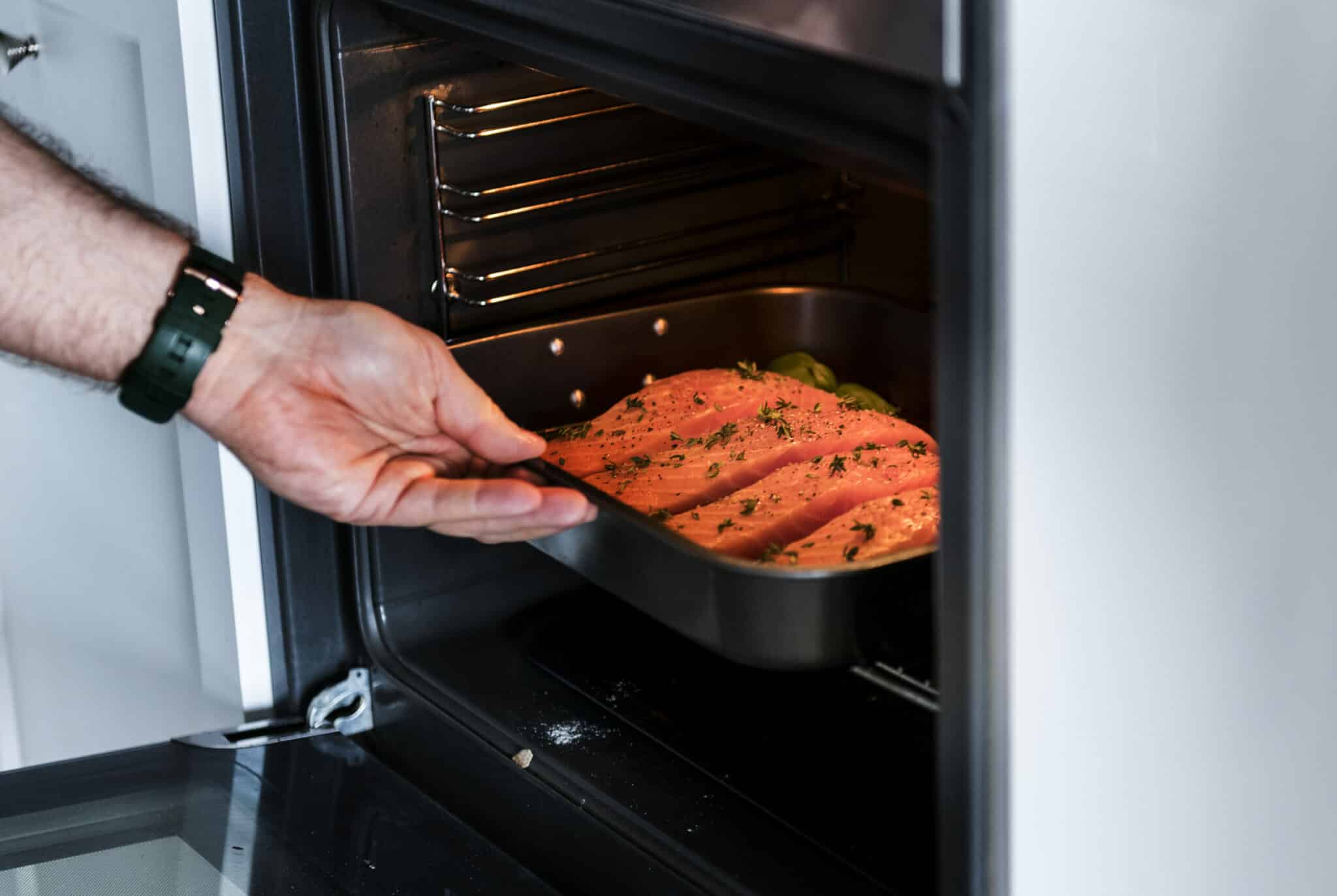 How to Cook Fresh Salmon in Oven