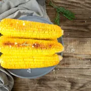 How to Cook an Ear of Corn in the Microwave