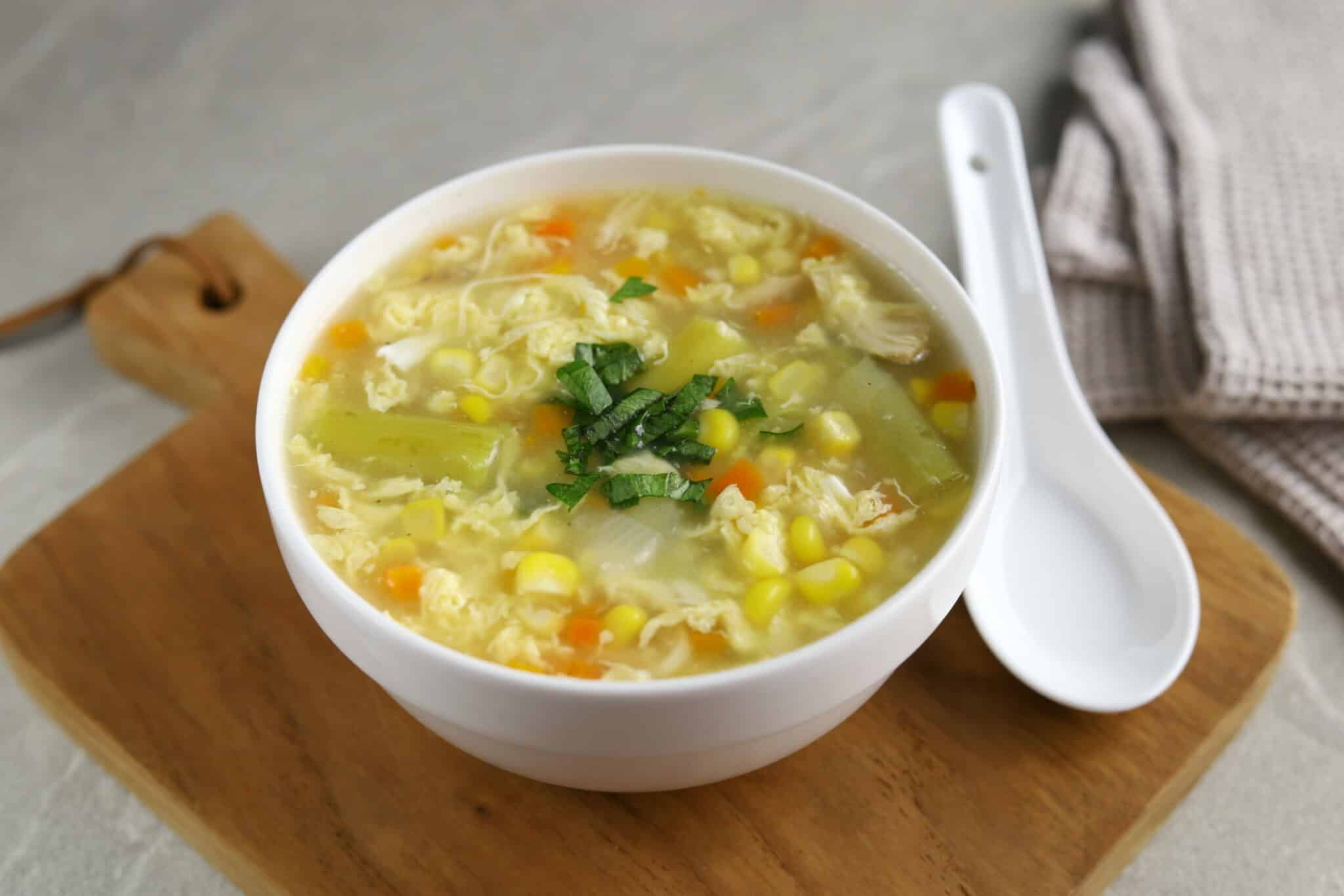 how-to-make-delicious-egg-drop-soup-blogchef