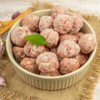 How to Make Frozen Meatballs Taste Better (3)