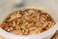 Marinated chicken pieces in peanut sauce