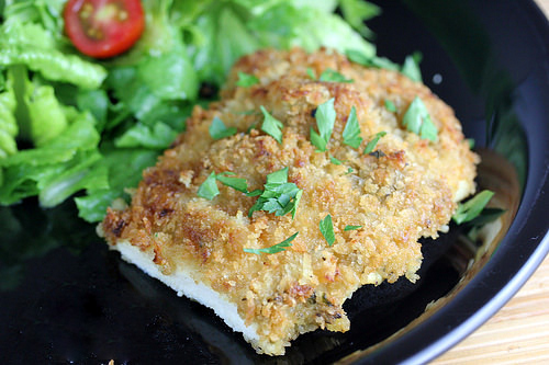 Panko crusted chicken with chopped parsley and green salad