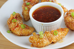 Sweet chili chicken strips with dipping sauce