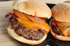 Western cheeseburgers with bacon on buns